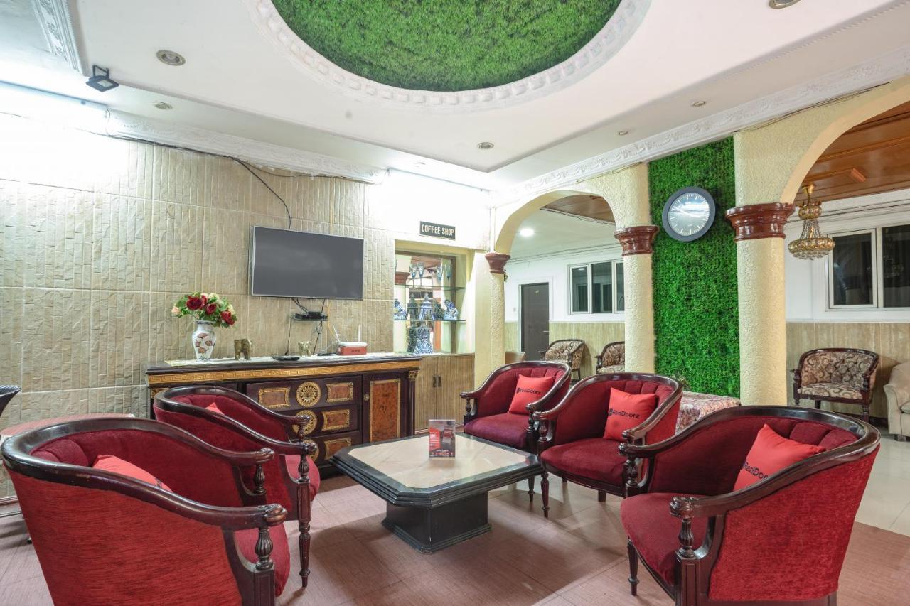 Reddoorz Near Rs Cikini Джакарта Екстериор снимка
